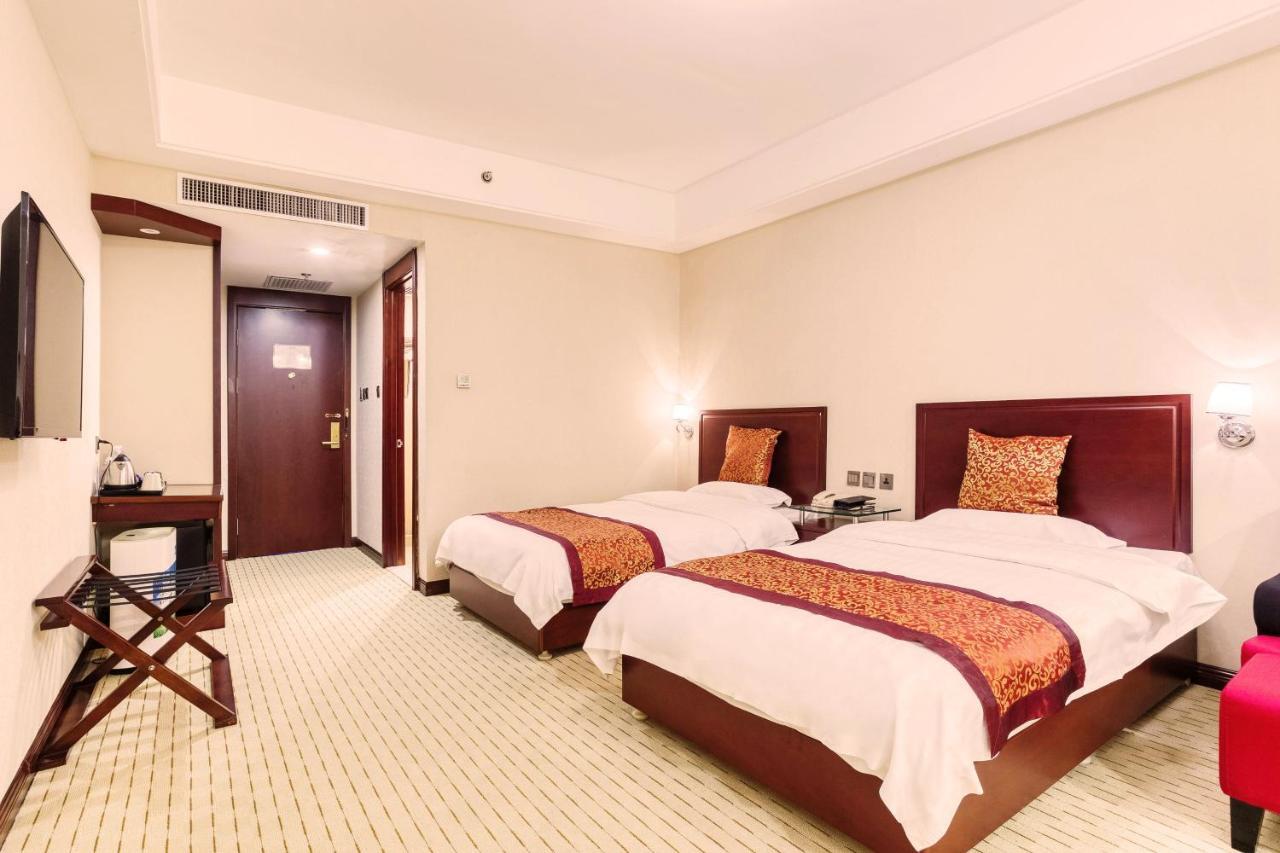 Changchun Warren Hotel Экстерьер фото